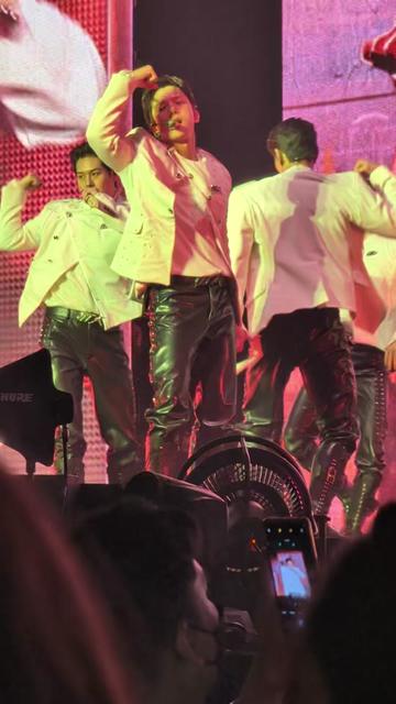 @Phoenix Darque
