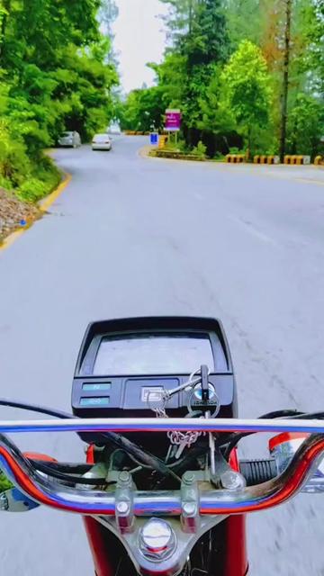 @𝘽𝙧𝙤𝙠𝙚𝙣.𝙙𝙧𝙚𝙖𝙢𝙯