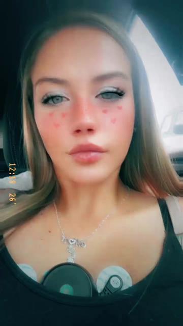 @Miss_lyssx3x3