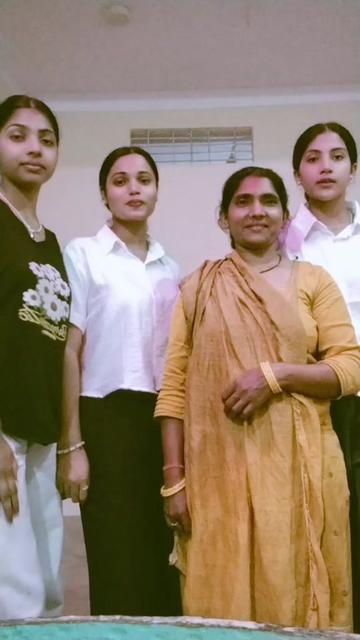 @Khushi Jaiswal 540😚😚