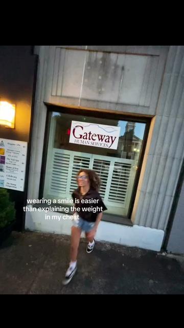@notjolaina