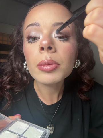 @CURLYBROWNIE• hair, GRWM •