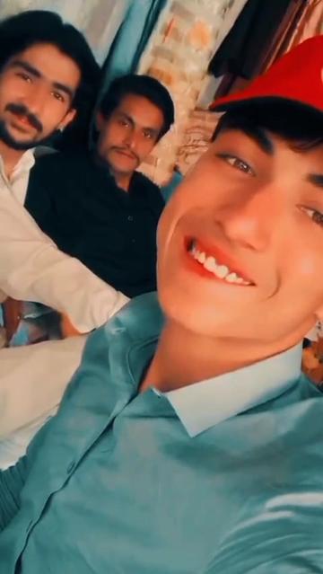 @کمانڈو پٹھان 🦁