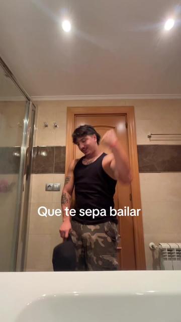 @Mikel Pinto