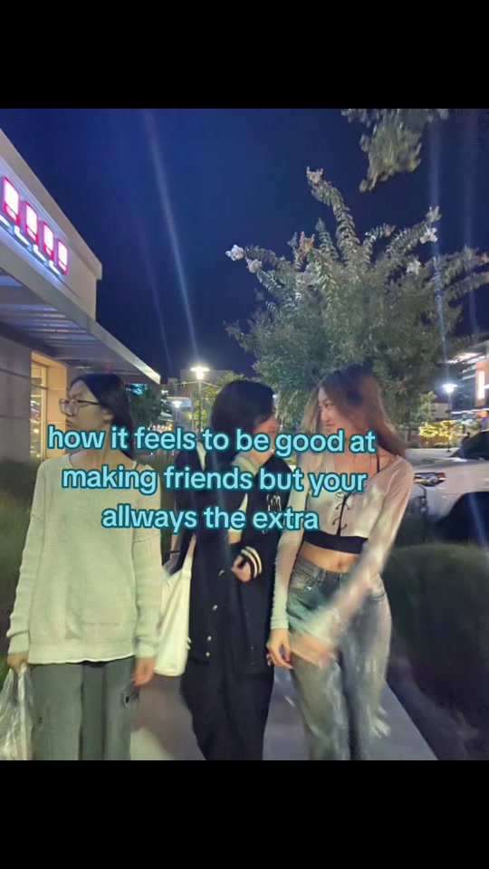 @𝓡𝓮𝓭 𝓿𝓮𝓵𝓿𝓮𝓽｡‧˚ʚ🐇ɞ˚‧｡