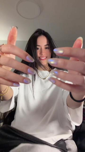 @𝘔𝘦𝘭𝘪𝘯𝘢