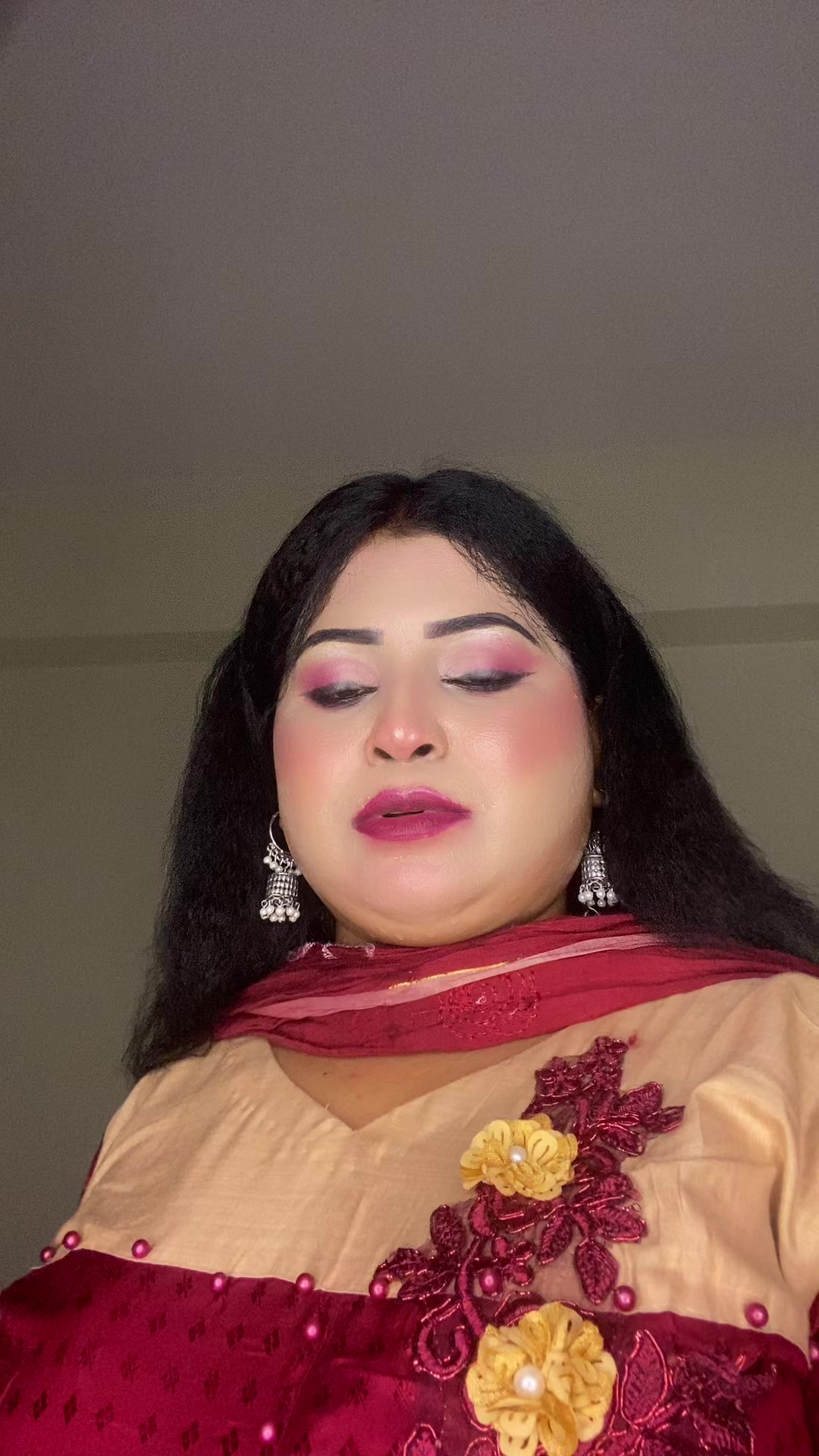 @Sharmin Shila cream apa💎