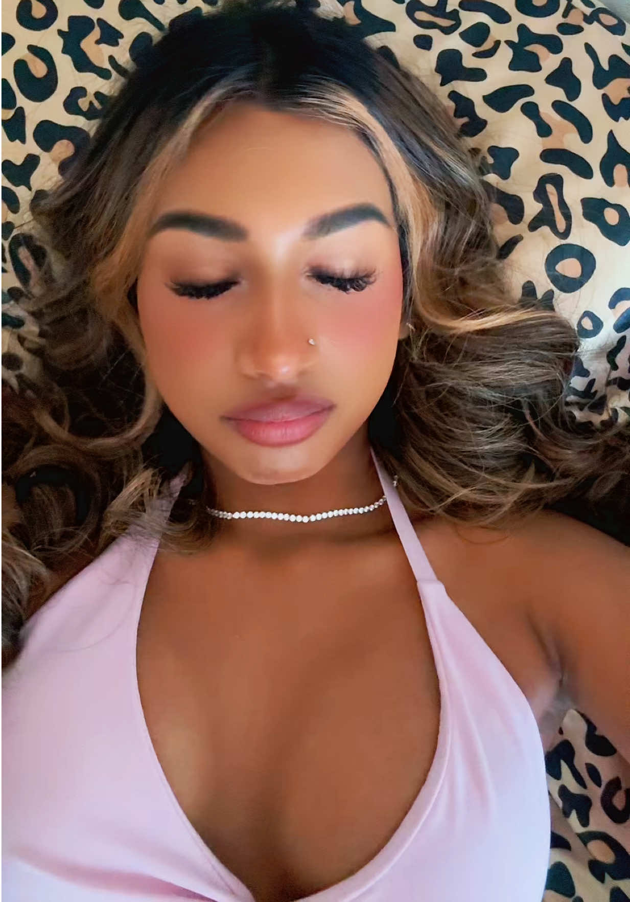 @<3