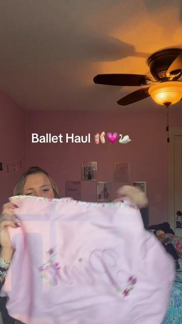 @Hannah✨🩷🐚💋🪩