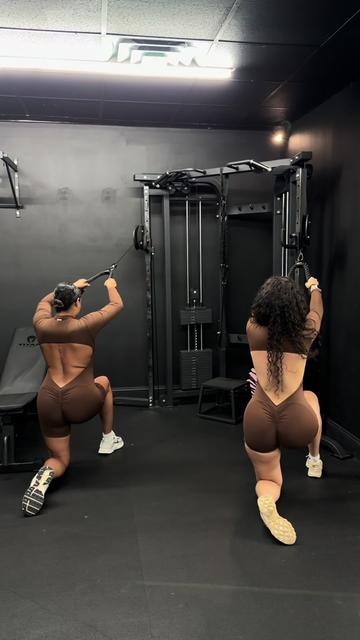 @jadelidamelio