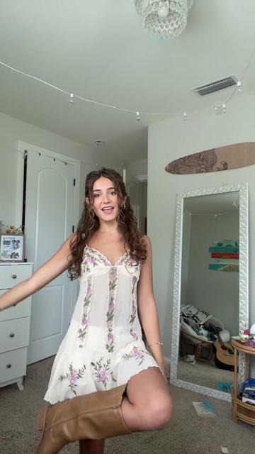 @caitlin.spam🌻