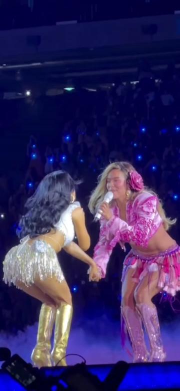 @Becky G Fan