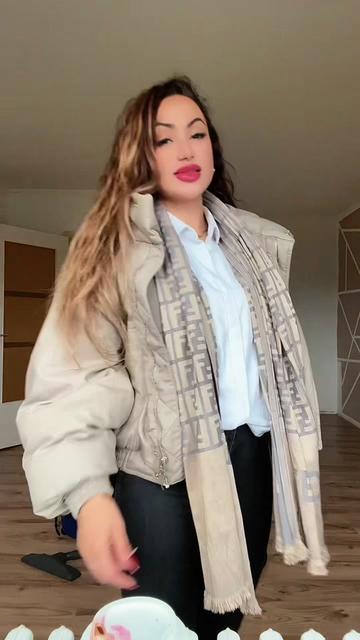 @lorylolyta32
