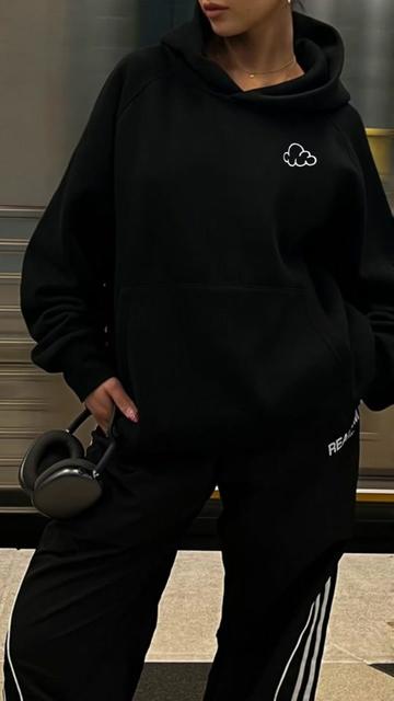 @Hoodie Haven Boutique