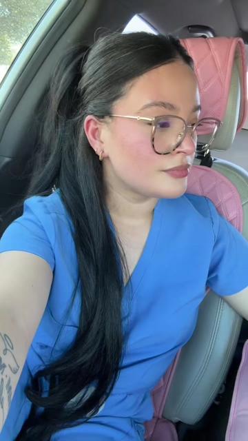 @sarita m. | lvn ♡