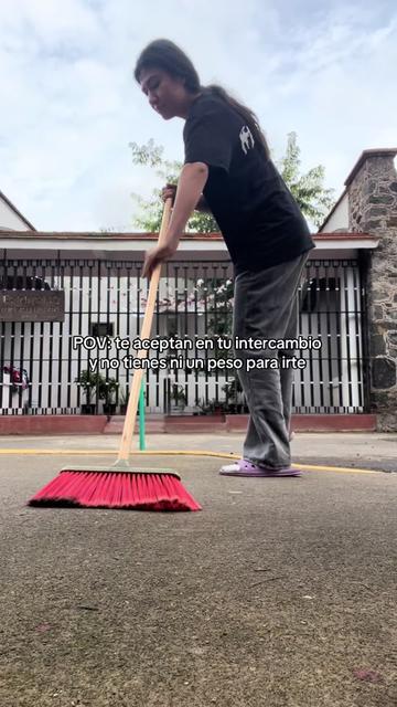 @Michelle Lara