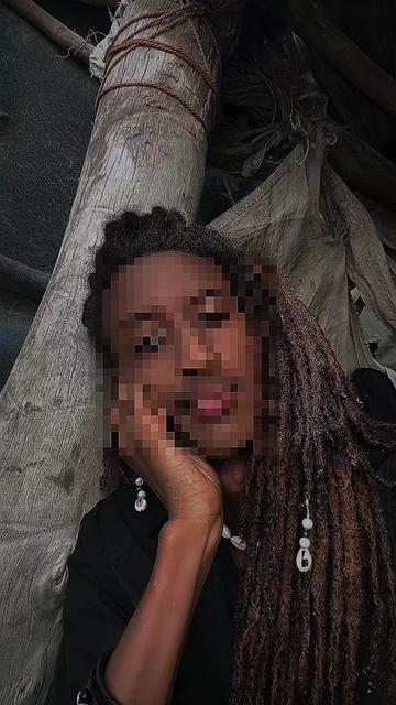 @Émi off