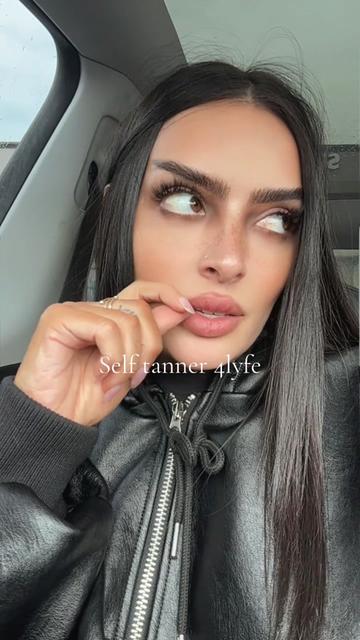 @Elle