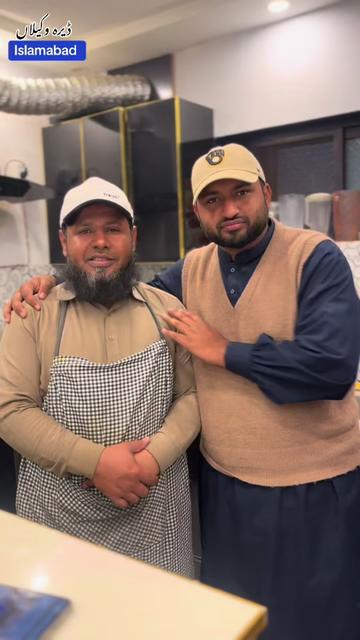 @Azhar Amra Gujrati