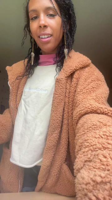 @MarvelousMonica___