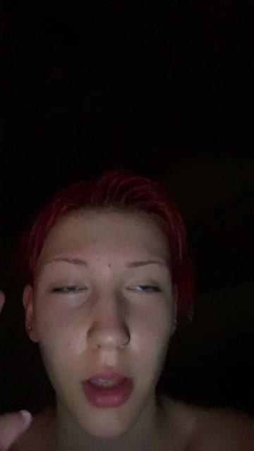 @Ishouldgotouchsomegrass