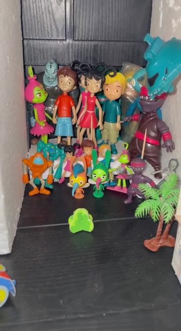 @VENENITO TOYS