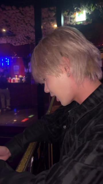 @そら