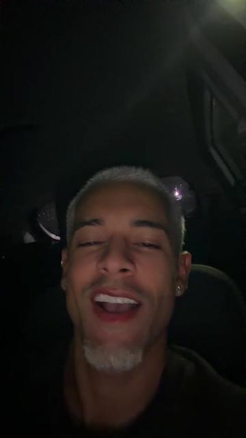 @WL
