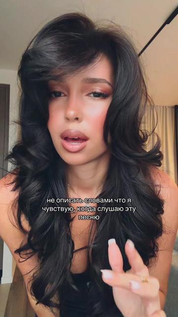@alinareymo