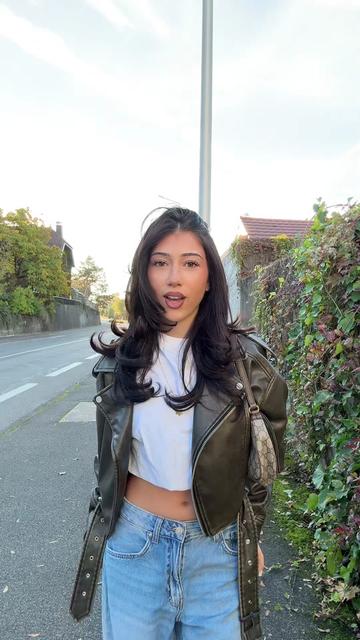 @Izabela🇦🇱