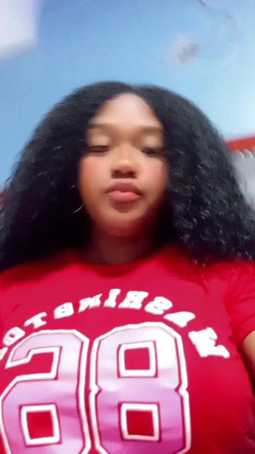 @𝐷𝑎𝑦𝑎𝑛𝑎🦋