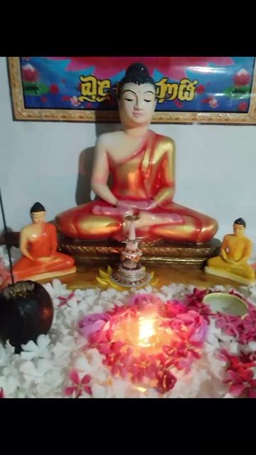 @සබ්බ දානං ධම්ම දානං ජිනාති