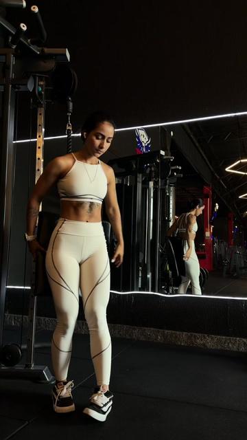 @cibeleloren_fit