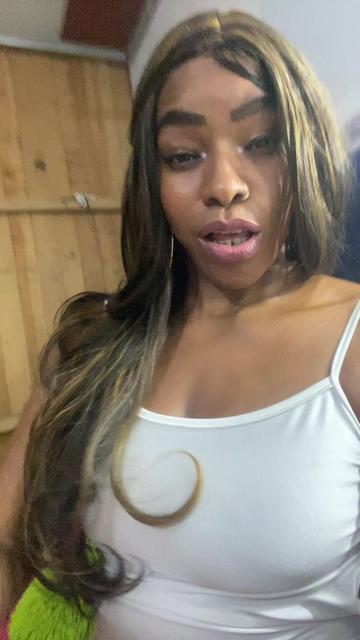 @Emili casierra ,😎💋👄💌