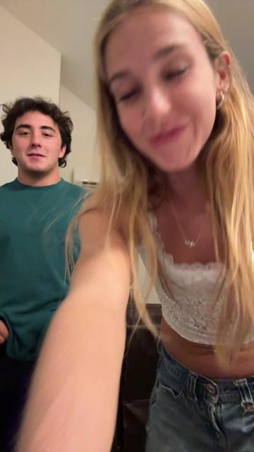 @kaitlinnn