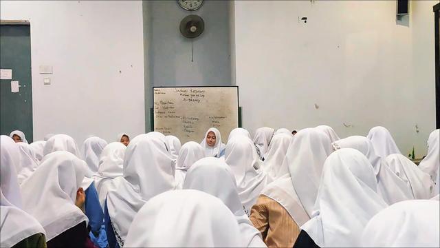 @RaudlatussalamPutri_Utara