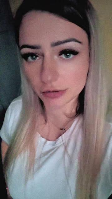 @AneCia