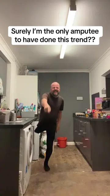 @1legdancer