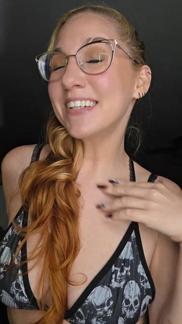 @HayAnna