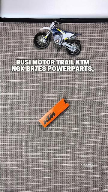 @Lynx Corp Moto X