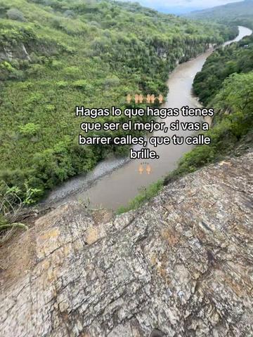 @BALLESTEROS 🧔🏻♂️🧃