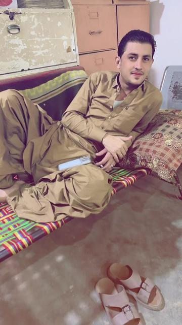 @طاؤس بابا لمسئ🫰