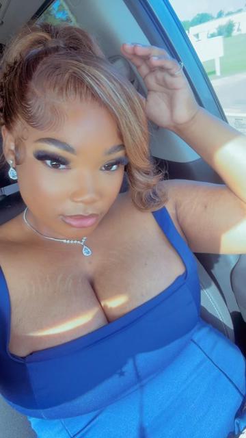 @Denellia Coleman👑