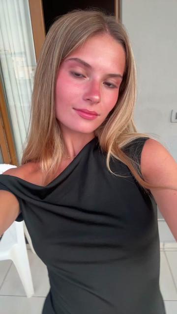 @laura-tncr