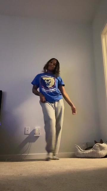 @Ariiii