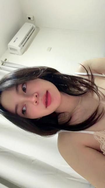 @maevianna