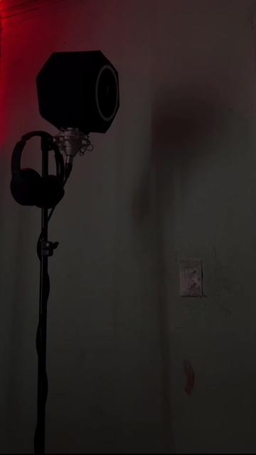 @mvnchv