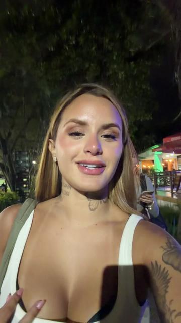 @Nicole