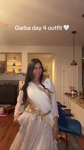 @madhavi_xoxo