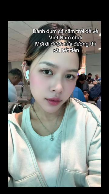 @Ăn Kem dưới mưa 🍦